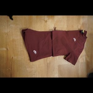 Short are a L. Shirt is M.